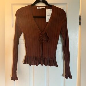 Zara Cardigan, NWT, size L, Ember Color, Ties at the top, Rosebud